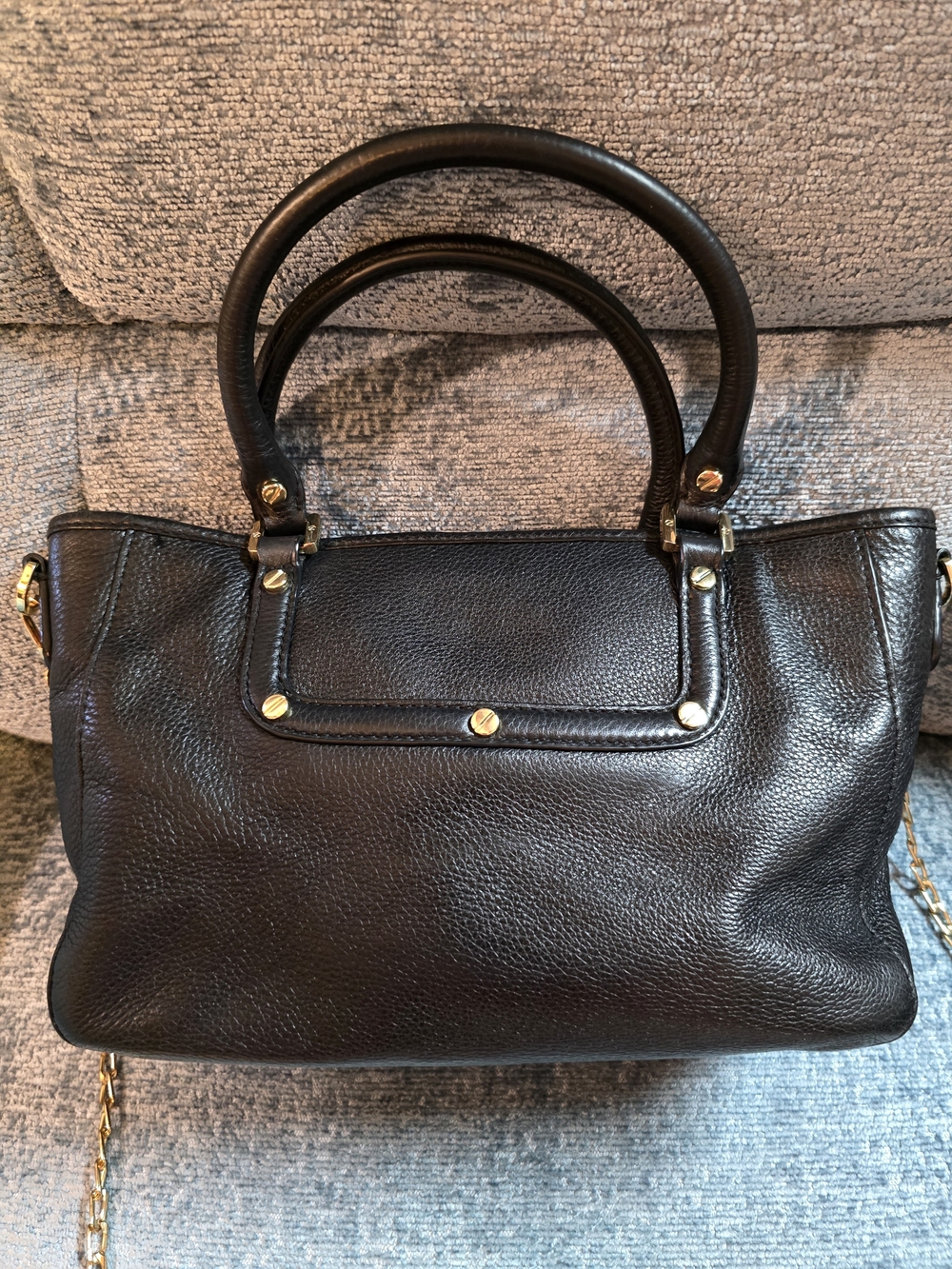 Tory Burch EUC Isabella Black Leather Shoulder/Crossbody Leather & Gold Chain - Picture 4 of 7